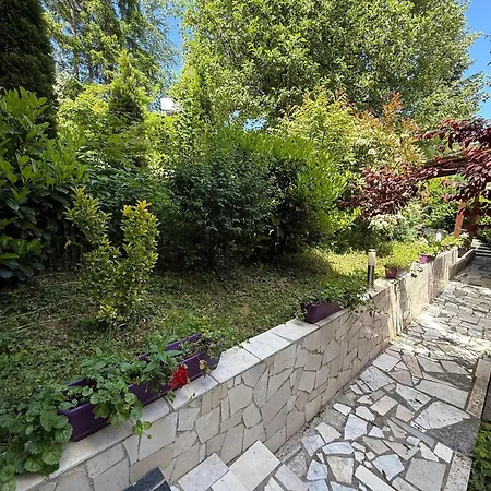 Rakovica Resort