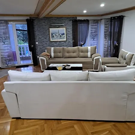 Rakovica Resort