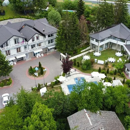 Resort Rakovica 5*